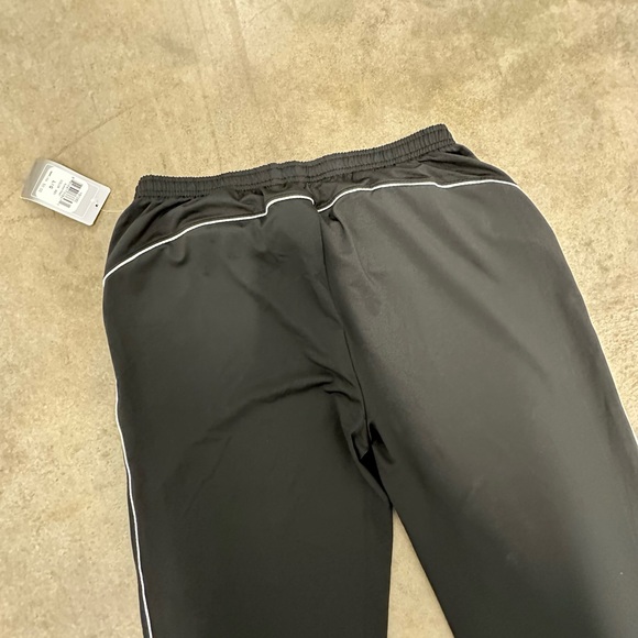 ASICS women’s large track pants black with white stripe work out yoga NWT - Picture 6 of 7